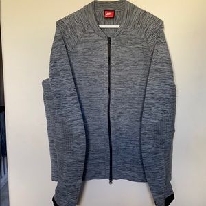 Nike tech zip up